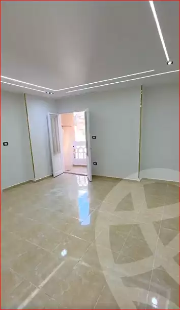 https://aqarmap.com.eg/en/listing/7085983-for-sale-alexandria-miami-farook-abd-al-wahab-st