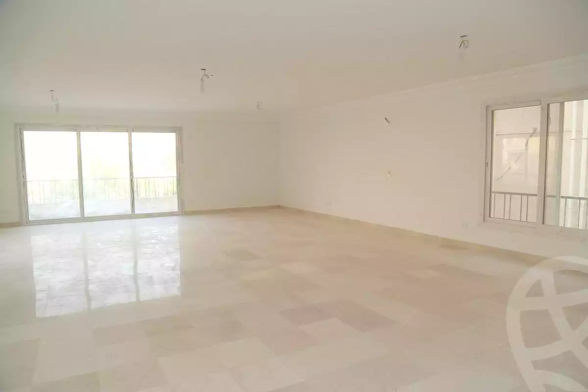 https://aqarmap.com.eg/ar/listing/7084345-for-sale-cairo-new-cairo-ganob-el-akadamiya-south-academy-b-taha-hussein-st