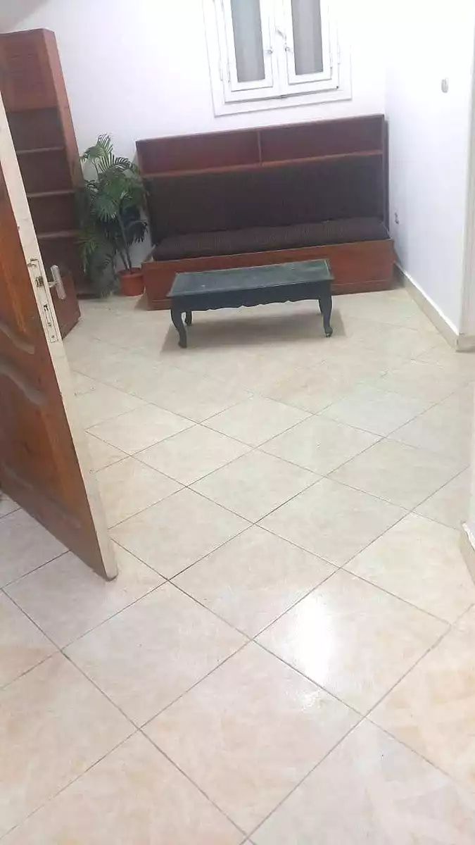 https://aqarmap.com.eg/ar/listing/7086137-for-rent-alexandria-sydy-bshr-sydy-bshr-bhry-shr-mhmwd-l-yswy