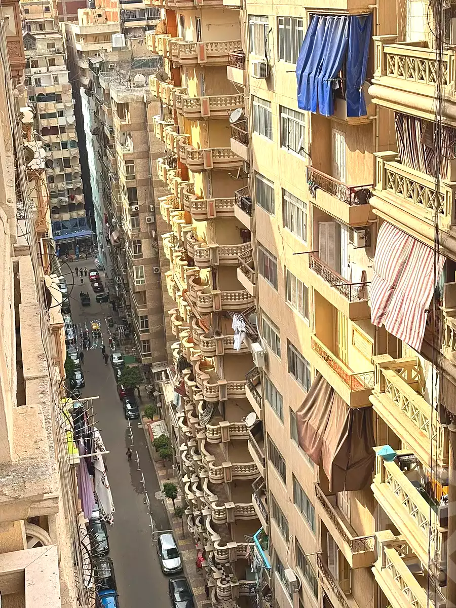 https://aqarmap.com.eg/ar/listing/7086151-for-sale-alexandria-sydy-bshr-sydy-bshr-bhry-khalil-hamada-st