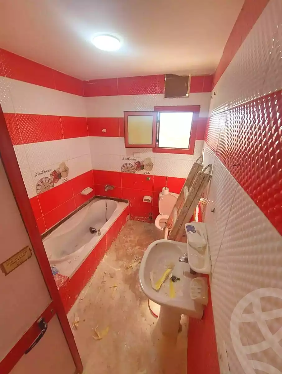https://aqarmap.com.eg/en/listing/7086325-for-sale-alexandria-sydy-bshr-sydy-bshr-bhry-khalil-hamada-st