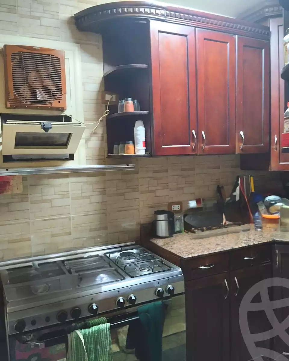 https://aqarmap.com.eg/ar/listing/7086425-for-sale-cairo-helwan-hadayek-helwan-nile-corniche-st