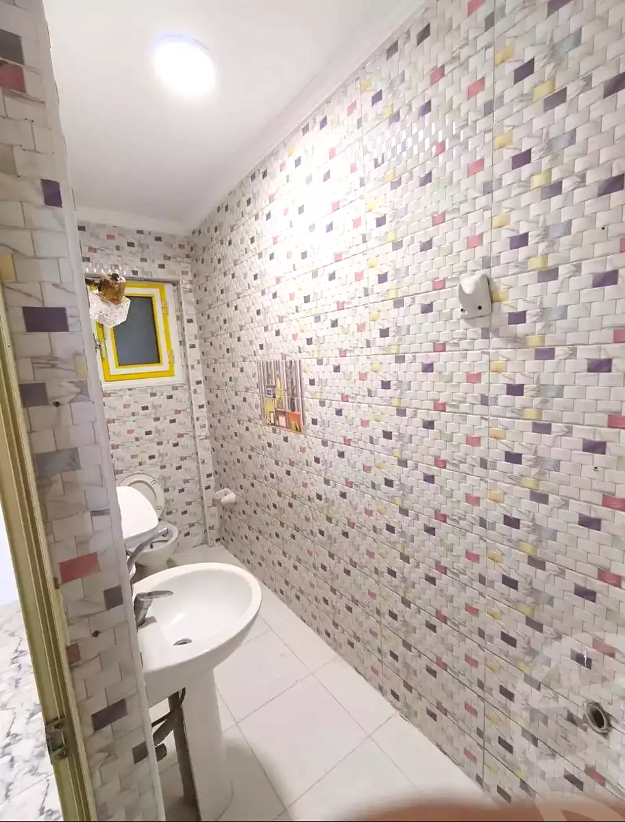 https://aqarmap.com.eg/ar/listing/7086548-for-sale-alexandria-lsywf-gamila-abu-herid-st