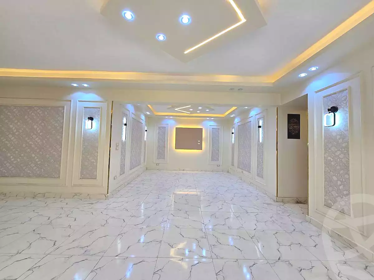 https://aqarmap.com.eg/ar/listing/7086582-for-sale-alexandria-miami-el-gaish-rd-st
