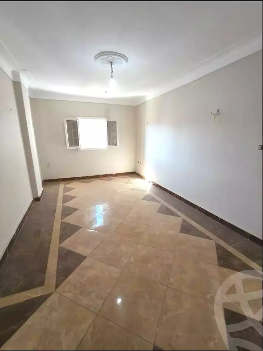 https://aqarmap.com.eg/ar/listing/7086620-for-sale-alexandria-lsywf-el-falki