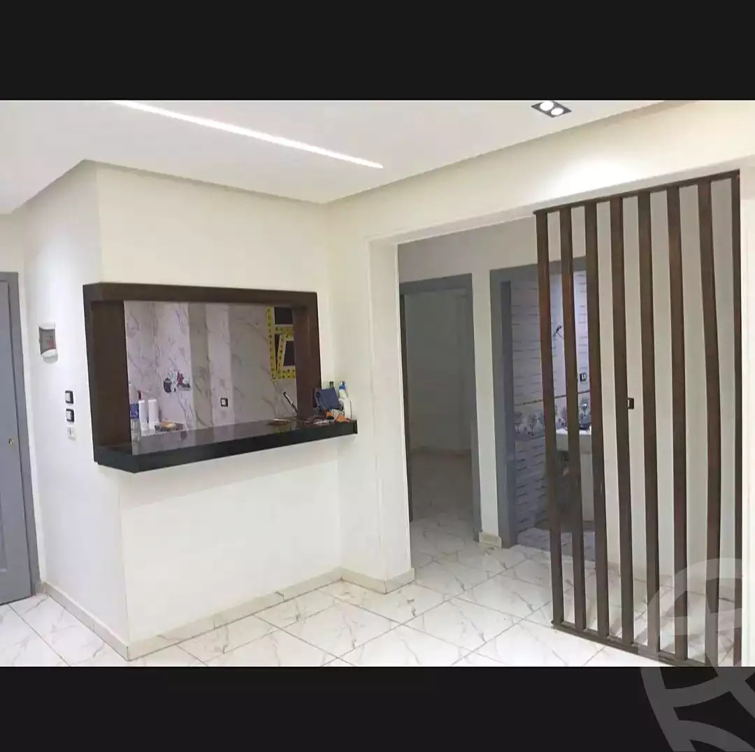 https://aqarmap.com.eg/en/listing/7086655-for-sale-cairo-helwan-hadayek-helwan-nile-corniche-st