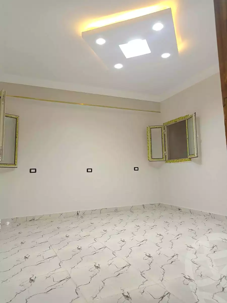 https://aqarmap.com.eg/en/listing/7086664-for-sale-cairo-helwan-hadayek-helwan-nile-corniche-st