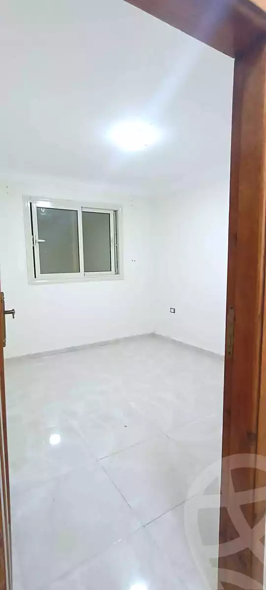 https://aqarmap.com.eg/en/listing/7086808-for-sale-cairo-helwan-hadayek-helwan-el-eshrein-st