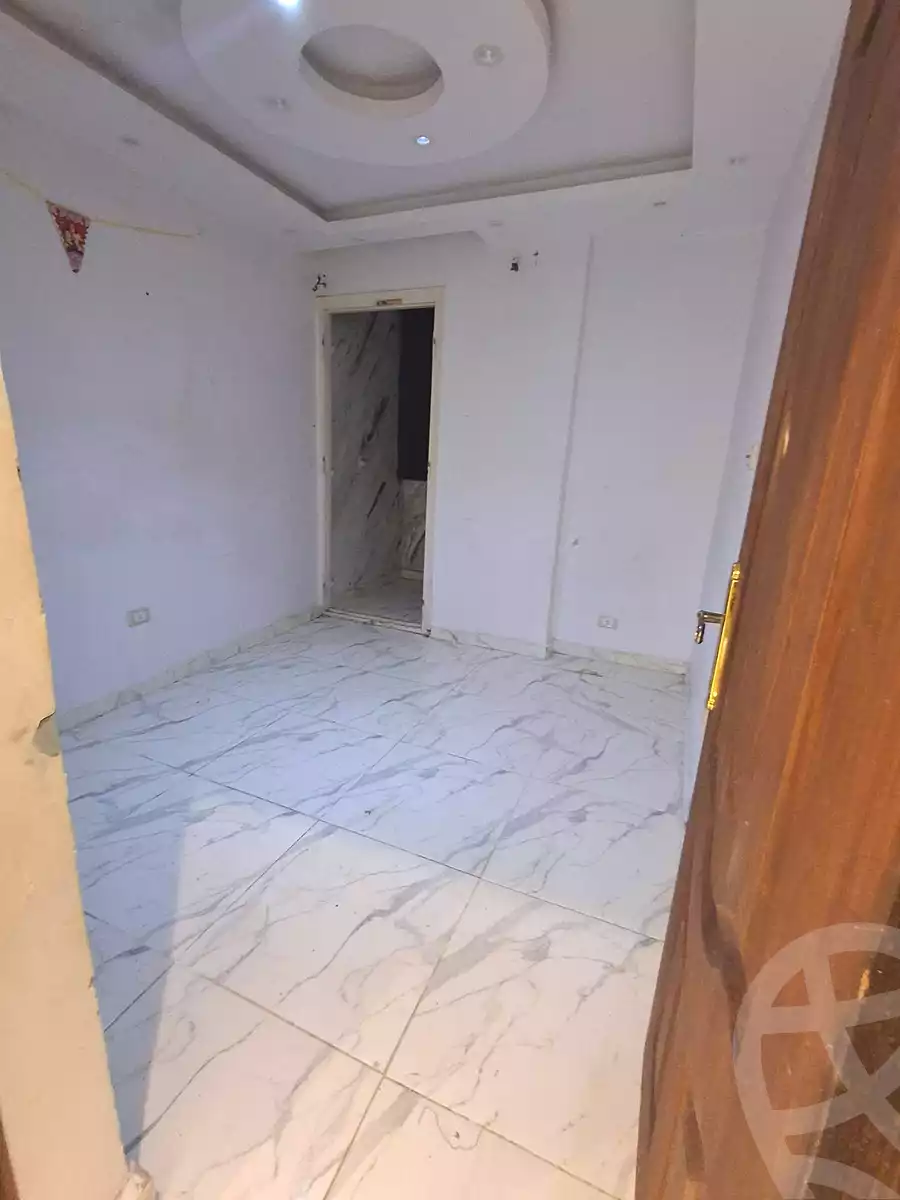 https://aqarmap.com.eg/ar/listing/7087078-for-sale-alexandria-bahray-el-anfoshy-sidi-kazman-st