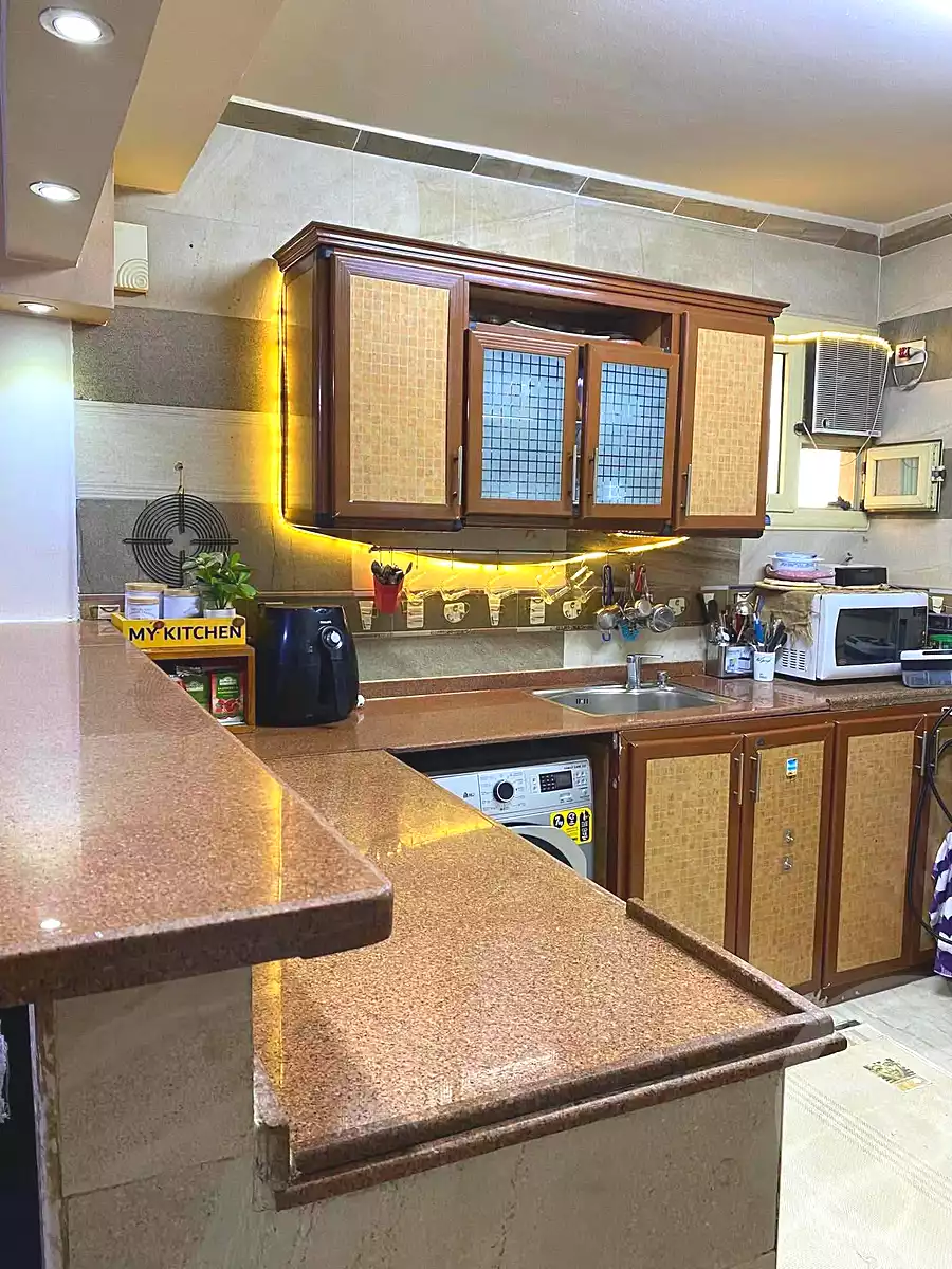 https://aqarmap.com.eg/en/listing/7087101-for-sale-cairo-ain-shams-yaacoub-boutros-st