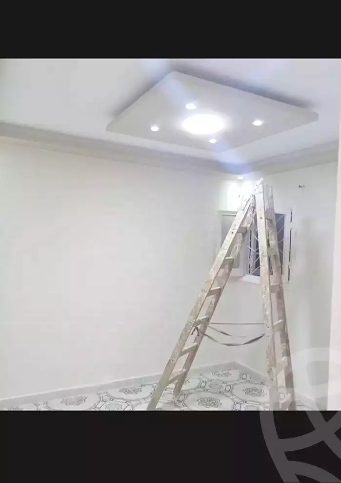 https://aqarmap.com.eg/ar/listing/7087143-for-sale-alexandria-al-agamy-bw-ywsf-el-forn-st
