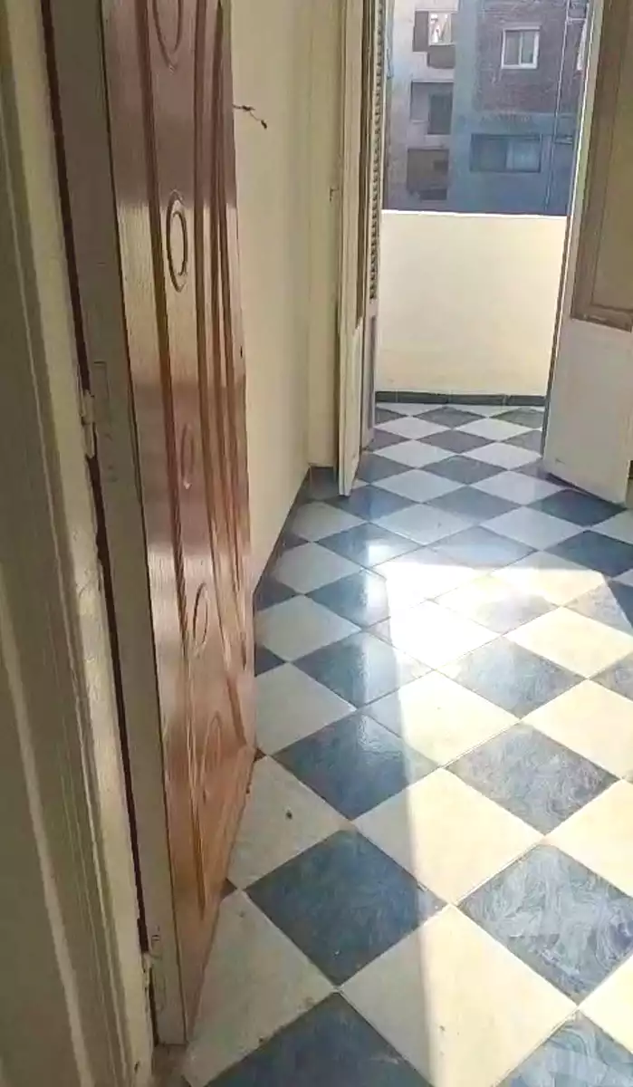 https://aqarmap.com.eg/ar/listing/7087283-for-sale-alexandria-al-agamy-el-hanouvel