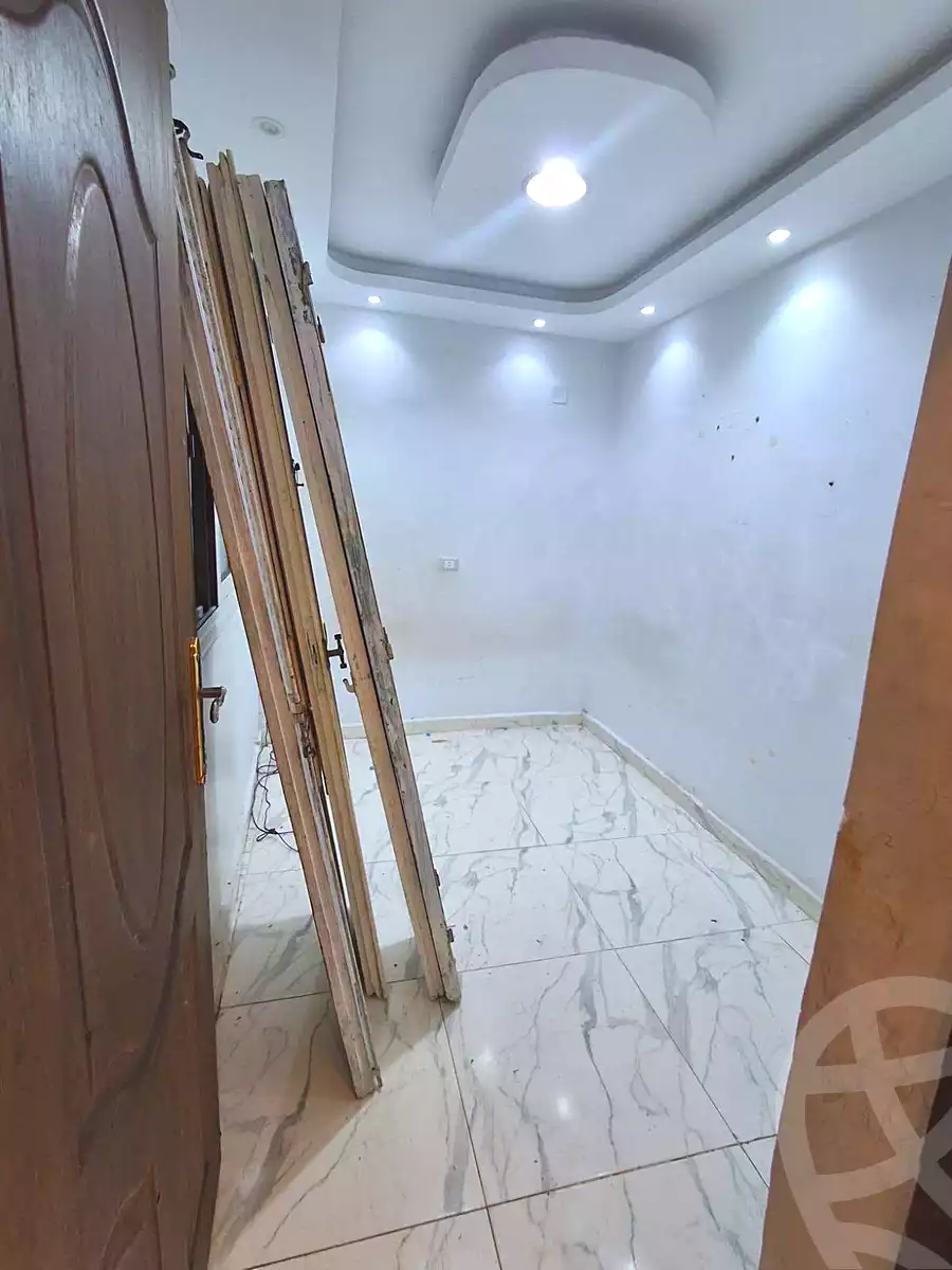 https://aqarmap.com.eg/ar/listing/7087353-for-sale-alexandria-bahray-el-anfoshy-sidi-kazman-st