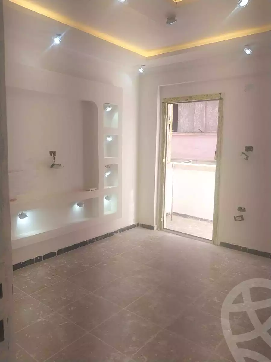 https://aqarmap.com.eg/ar/listing/7087551-for-sale-alexandria-al-agamy-lbytsh-ain-shams-st