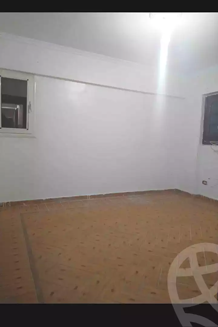 https://aqarmap.com.eg/ar/listing/7087616-for-rent-alexandria-sydy-bshr-sydy-bshr-bhry-shr-mhmwd-l-yswy