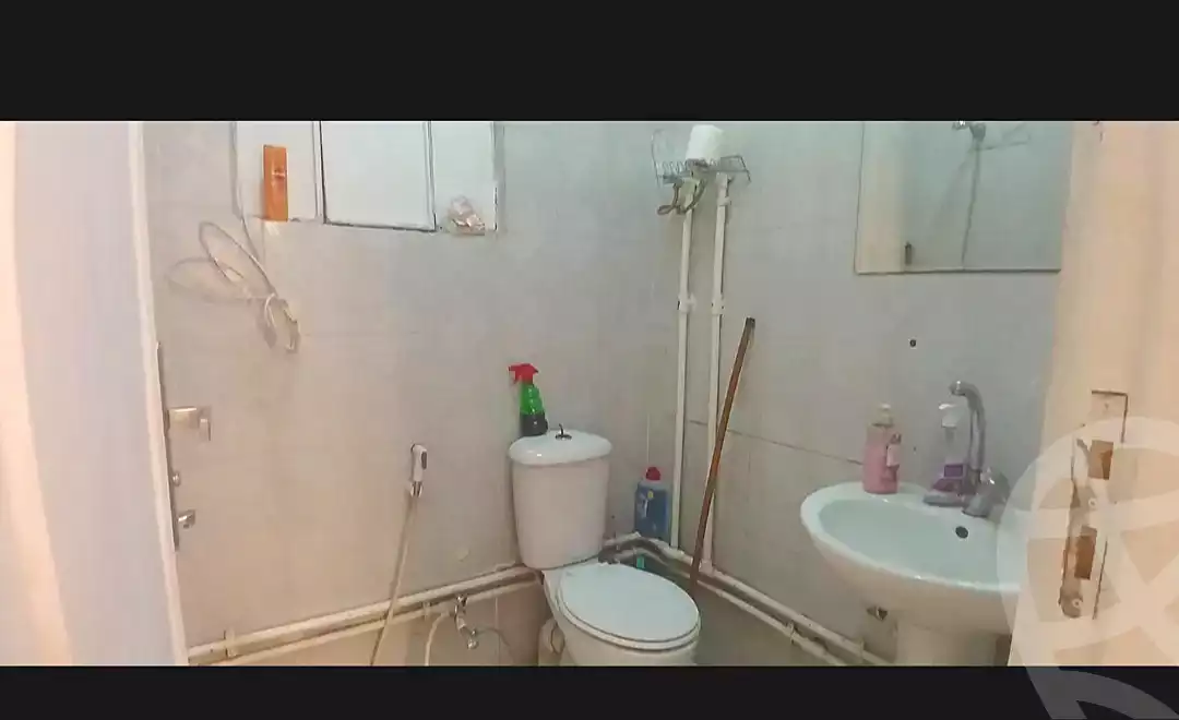 https://aqarmap.com.eg/ar/listing/7087632-for-sale-cairo-hadayek-el-koba-hamamat-el-koba