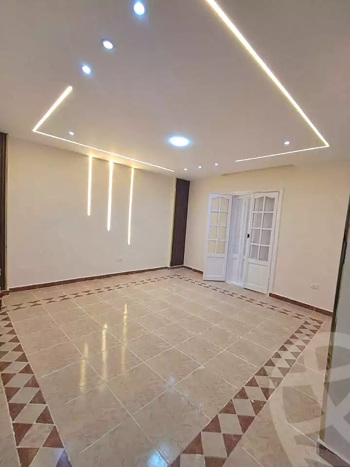 https://aqarmap.com.eg/ar/listing/7087894-for-sale-alexandria-sydy-bshr