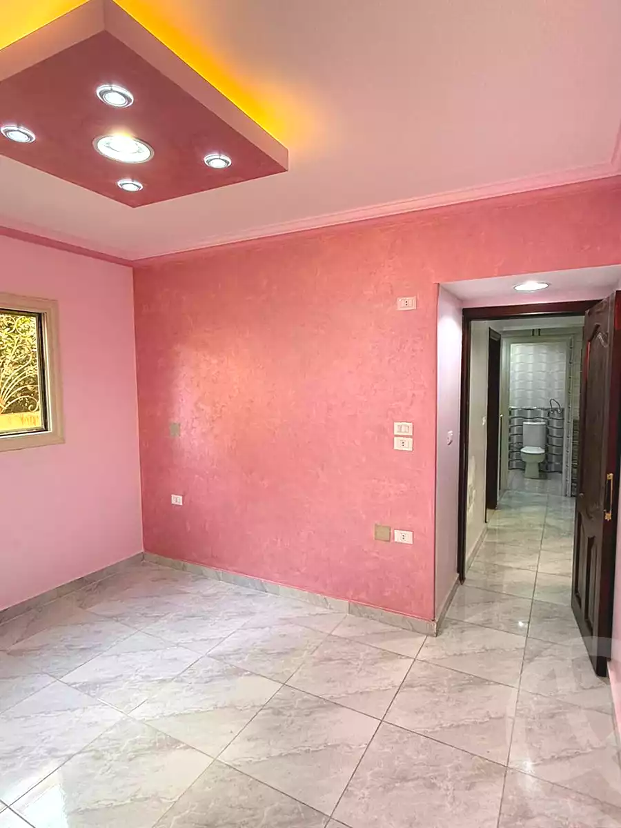 https://aqarmap.com.eg/ar/listing/7087957-for-sale-cairo-helwan-helwan-el-sharkeya-el-maraghi-st