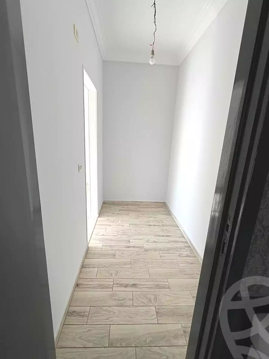 https://aqarmap.com.eg/en/listing/7088021-for-sale-cairo-new-cairo-compounds-hyde-park-park-corner-hyde-park