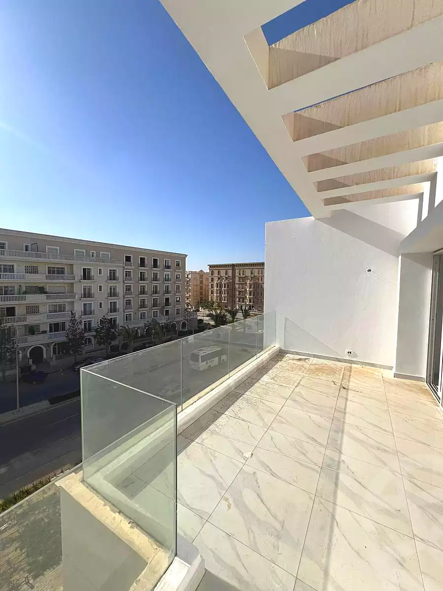 https://aqarmap.com.eg/en/listing/7088021-for-sale-cairo-new-cairo-compounds-hyde-park-park-corner-hyde-park