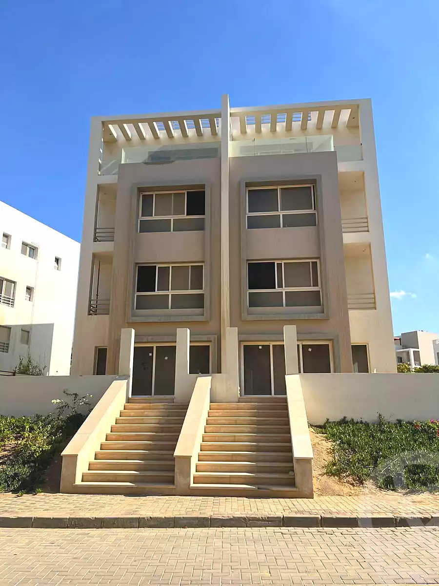 https://aqarmap.com.eg/en/listing/7088021-for-sale-cairo-new-cairo-compounds-hyde-park-park-corner-hyde-park