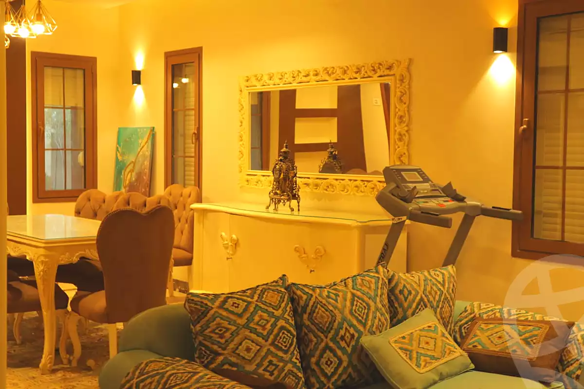 https://aqarmap.com.eg/en/listing/7088351-for-rent-cairo-new-cairo-compounds-hyde-park-centre-ville-hyde-park