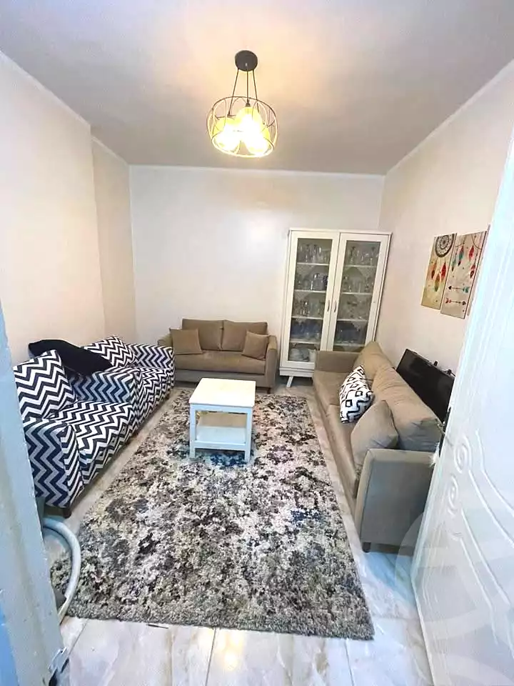 https://aqarmap.com.eg/ar/listing/7088370-for-sale-cairo-helwan-helwan-el-sharkeya-ryad-pasha-st