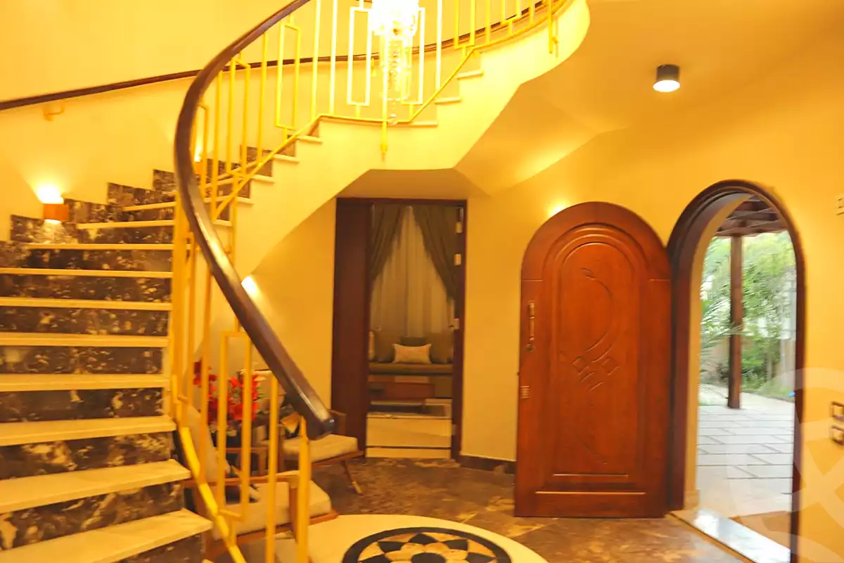 https://aqarmap.com.eg/en/listing/7088351-for-rent-cairo-new-cairo-compounds-hyde-park-centre-ville-hyde-park