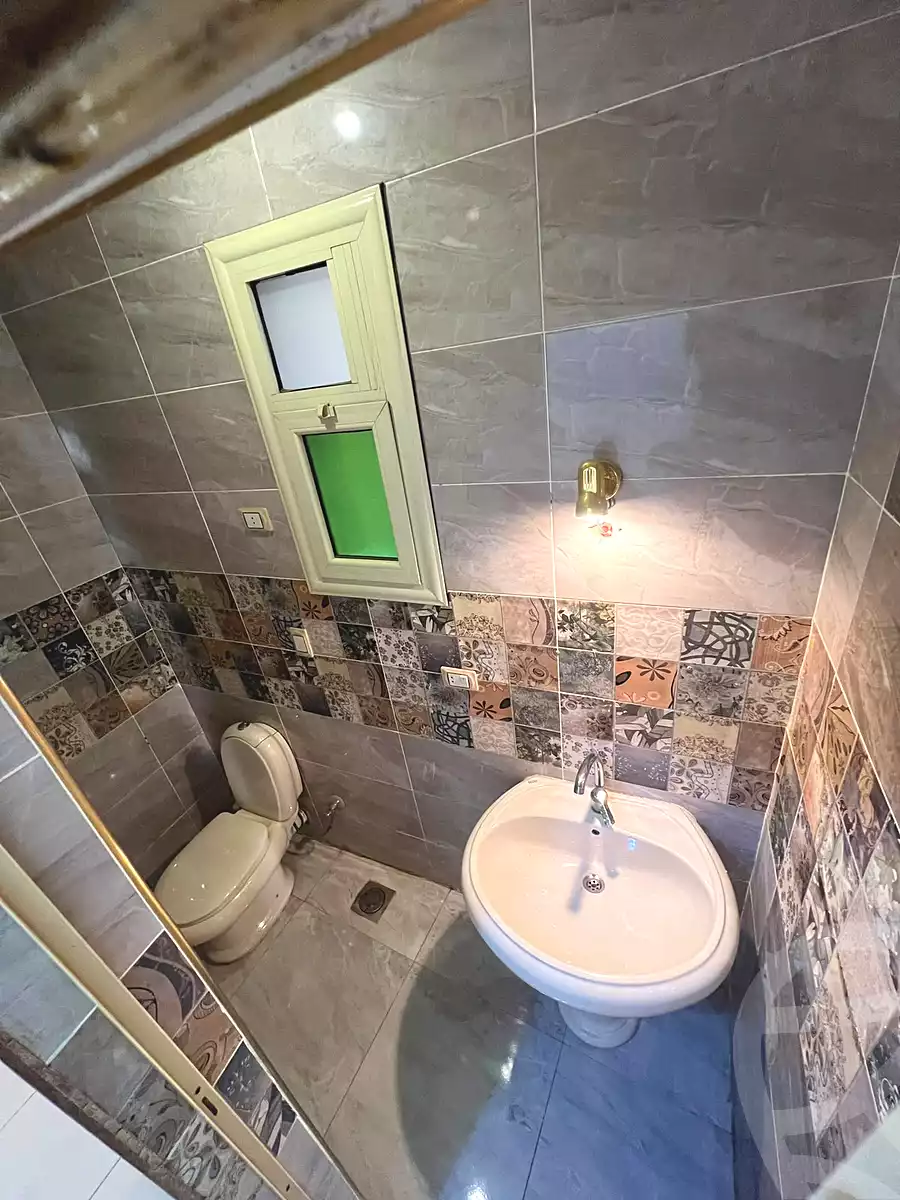 https://aqarmap.com.eg/ar/listing/7088407-for-sale-cairo-el-sheikh-zayed-city-el-hay-elasher-street-100