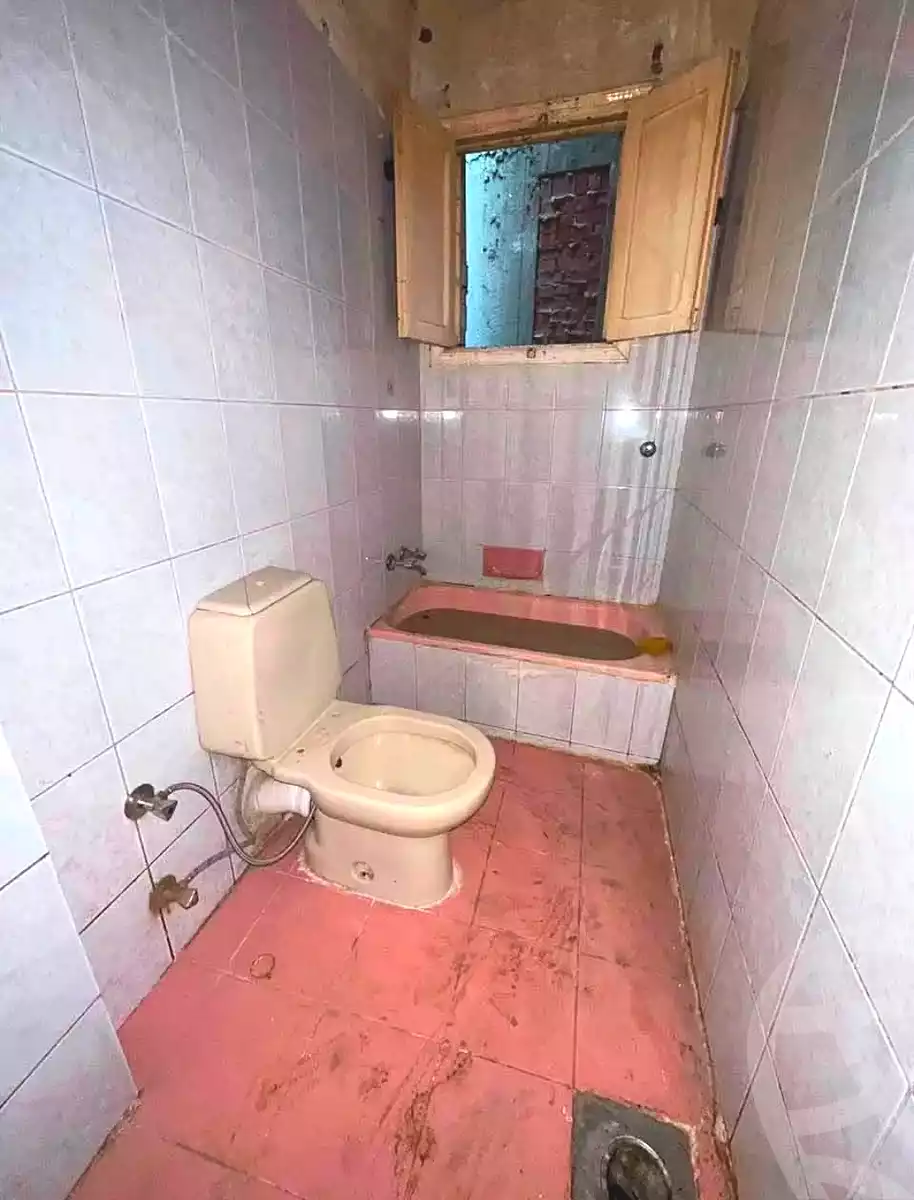 https://aqarmap.com.eg/en/listing/7088716-for-sale-alexandria-al-agamy-lbytsh-ain-shams-st