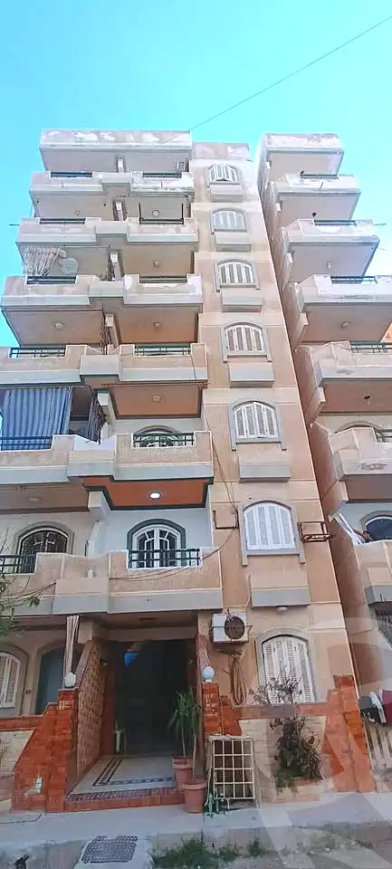 https://aqarmap.com.eg/ar/listing/7088989-for-sale-alexandria-al-agamy-shataa-el-nakheel