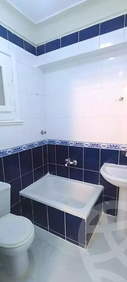https://aqarmap.com.eg/ar/listing/7088989-for-sale-alexandria-al-agamy-shataa-el-nakheel