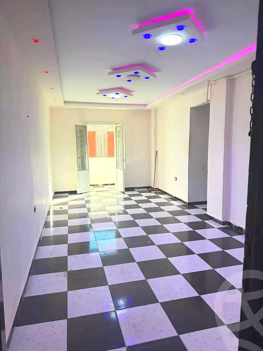 https://aqarmap.com.eg/ar/listing/7089213-for-sale-alexandria-new-miami-eskot