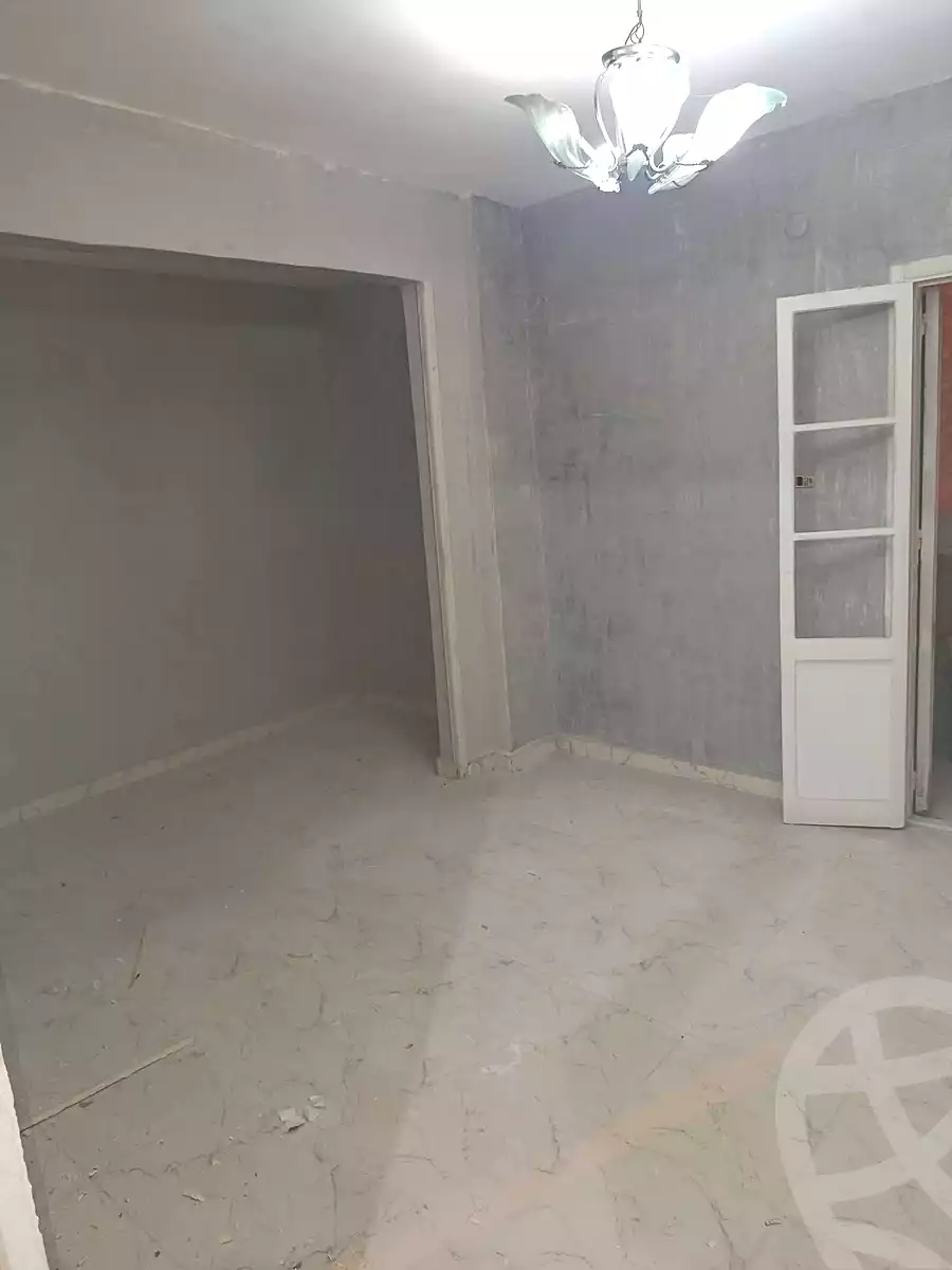 https://aqarmap.com.eg/ar/listing/7089244-for-sale-alexandria-lsywf-shamaa