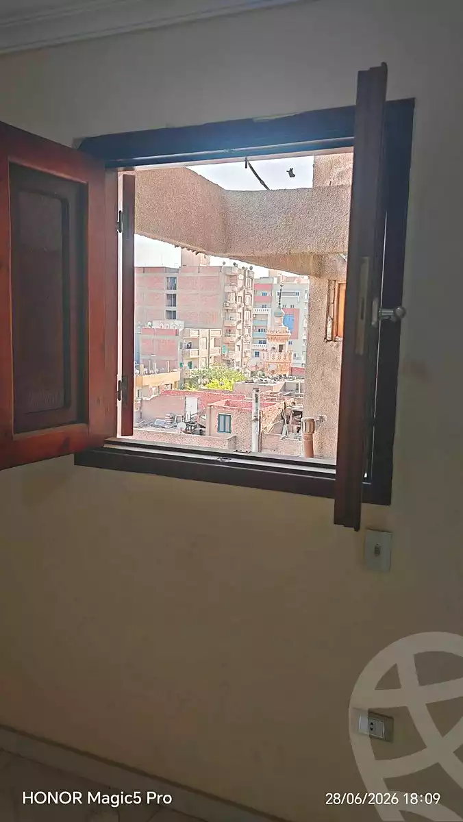https://aqarmap.com.eg/ar/listing/7089163-for-rent-cairo-helwan-helwan-el-sharkeya-thabit-basha-st