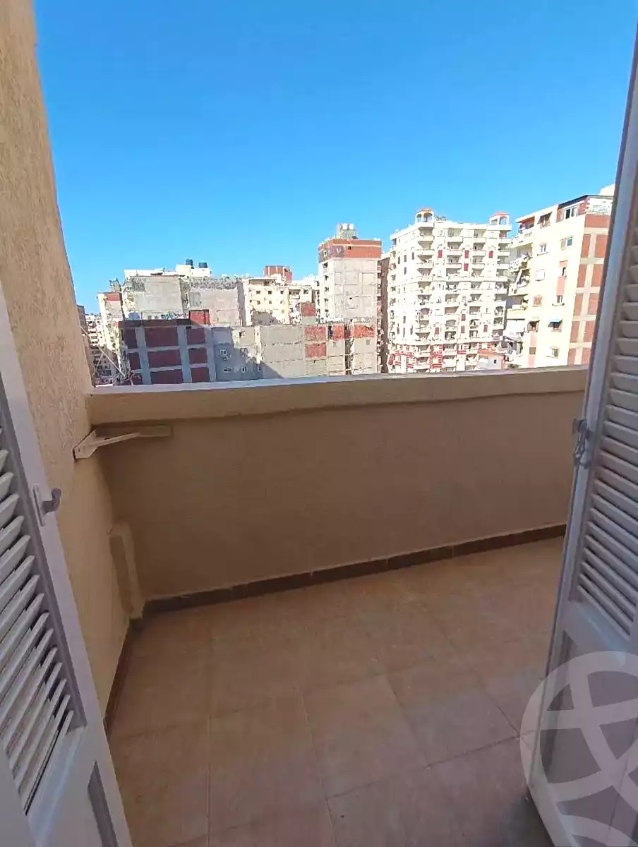 https://aqarmap.com.eg/en/listing/7089709-for-sale-alexandria-fyktwry-al-sayouf-st
