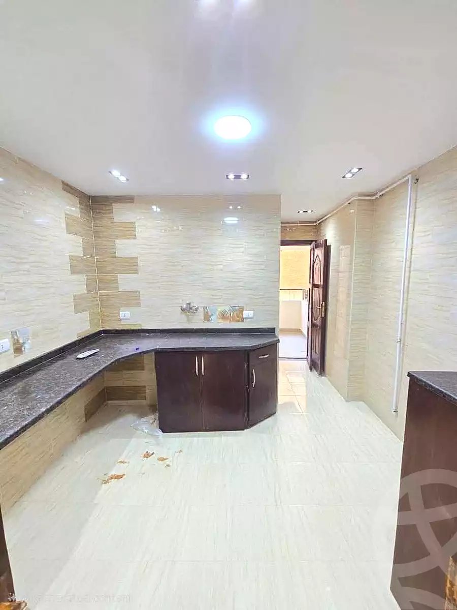 https://aqarmap.com.eg/ar/listing/7089720-for-sale-alexandria-miami-mahmoud-el-isawy-st