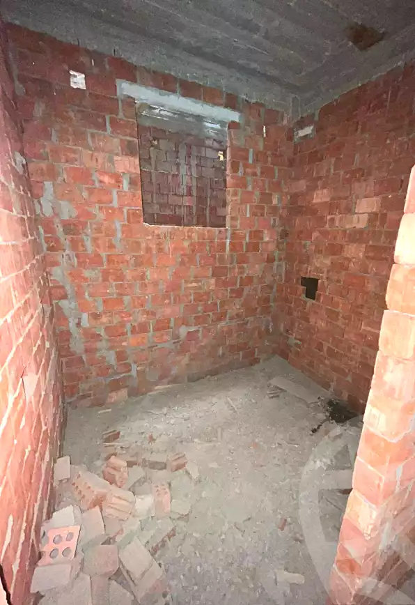 https://aqarmap.com.eg/ar/listing/7089765-for-sale-cairo-faisal-el-matbeaa-amr-ibn-al-aas-st
