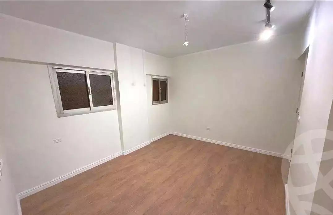 https://aqarmap.com.eg/ar/listing/7089819-for-sale-cairo-faisal-shareaa-el-malek-fasel