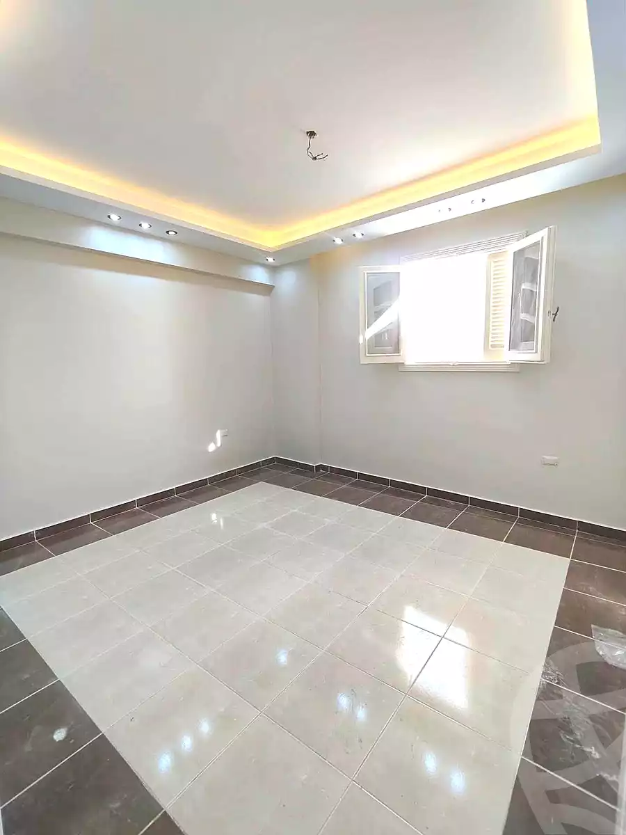 https://aqarmap.com.eg/ar/listing/7089916-for-sale-alexandria-sydy-bshr-sydy-bshr-bhry-khalil-hamada-st
