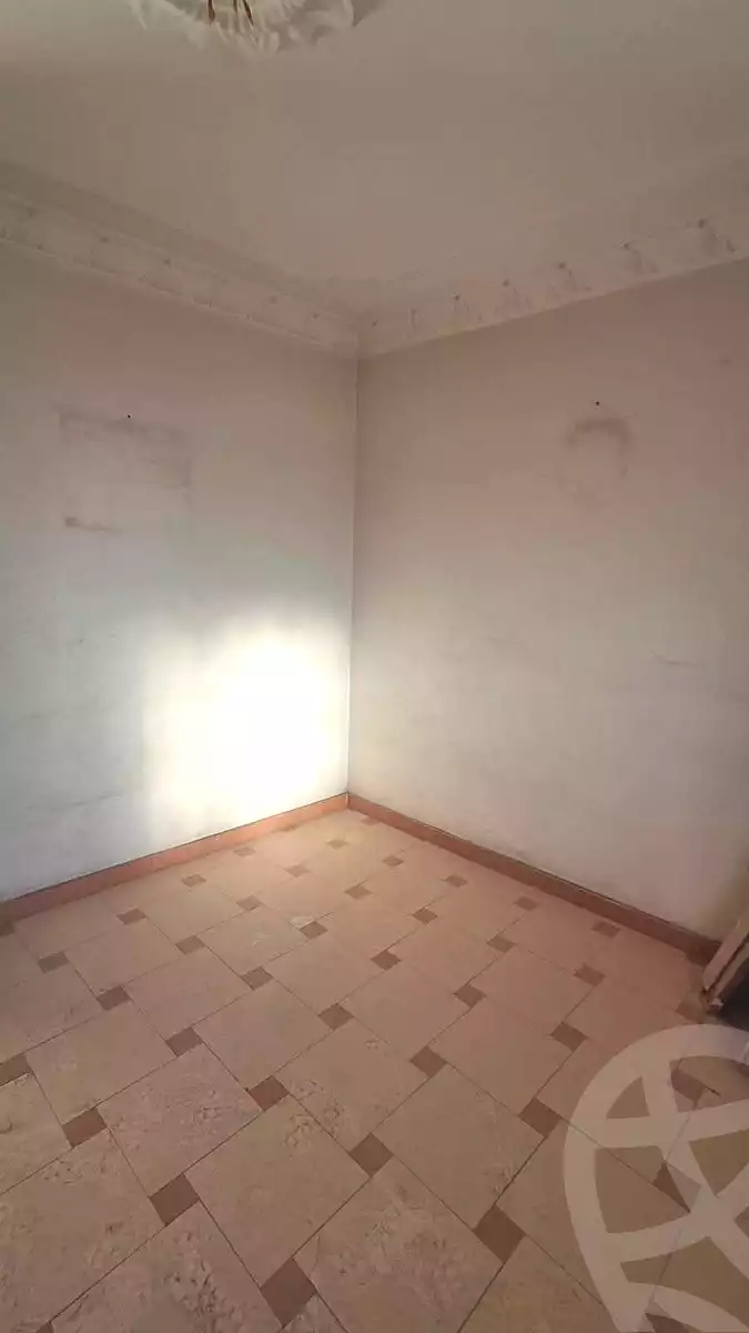 https://aqarmap.com.eg/ar/listing/7089952-for-sale-cairo-helwan-mnshy-yn-hlwn-rael-st