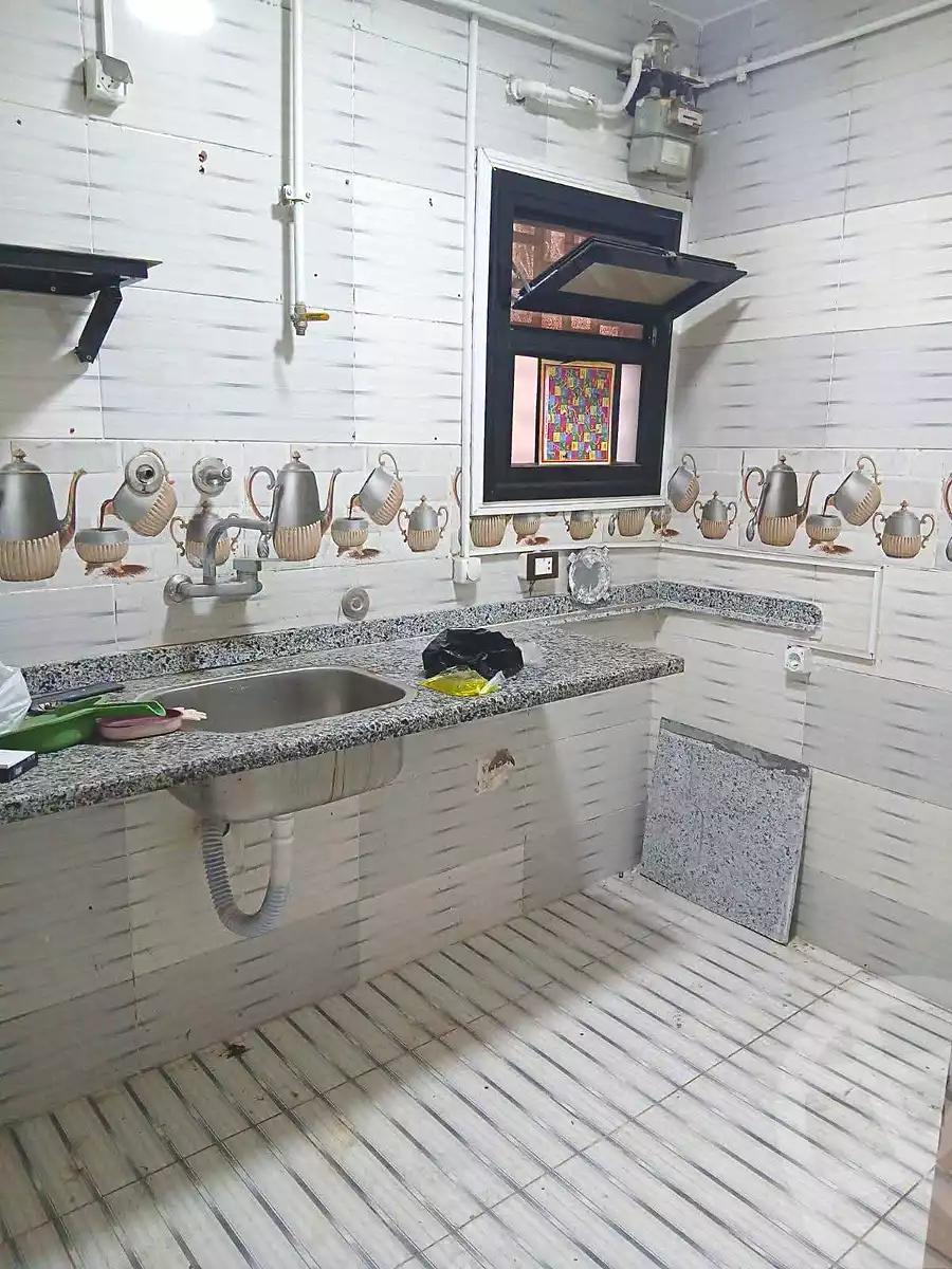 https://aqarmap.com.eg/ar/listing/7090127-for-sale-alexandria-al-agamy-lbytsh-al-andalous-wa-al-hgaz-st