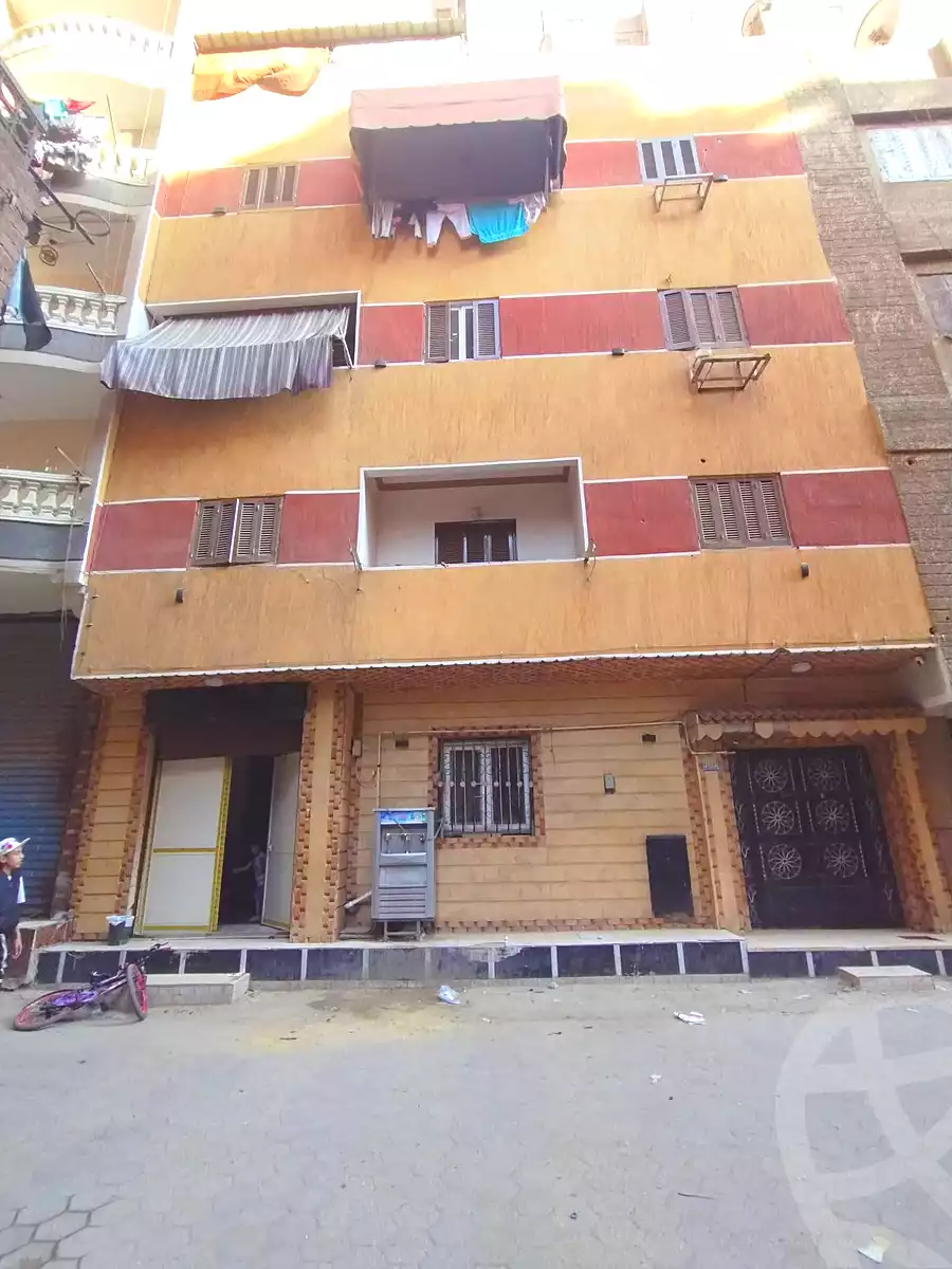 https://aqarmap.com.eg/ar/listing/7090136-for-sale-cairo-faisal-kafr-tohormos-queen-nazli-st