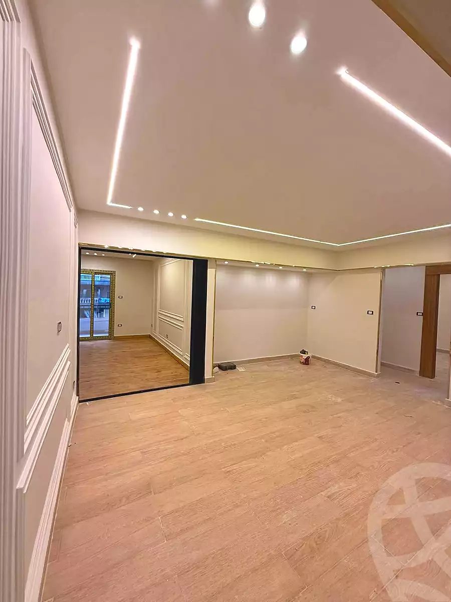 https://aqarmap.com.eg/en/listing/7090192-for-sale-alexandria-miami-shr-jml-bd-lnsr