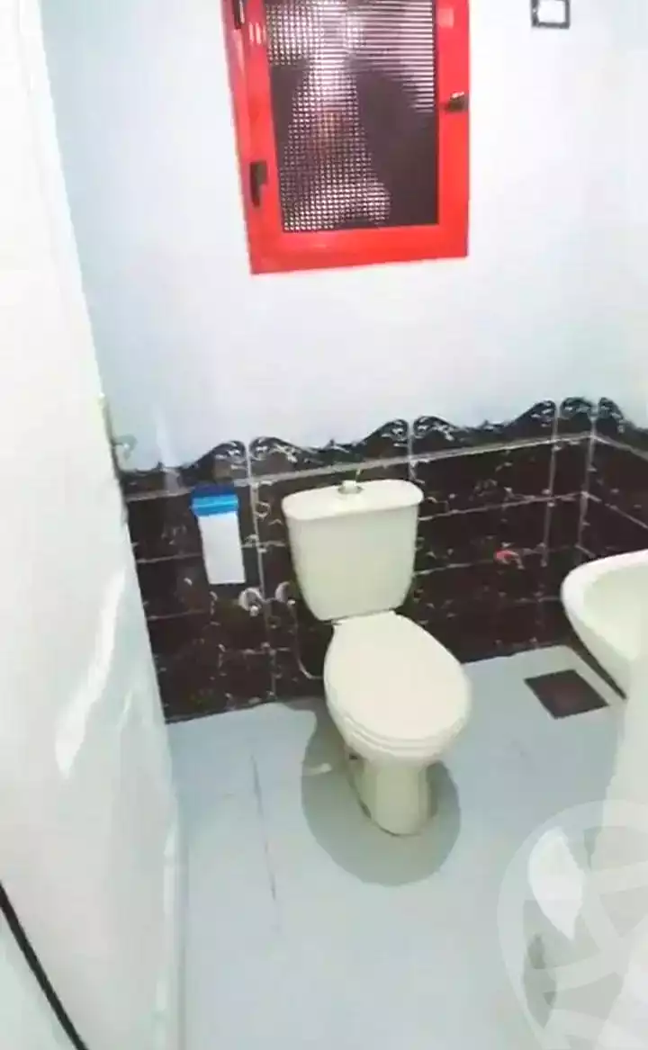 https://aqarmap.com.eg/ar/listing/7090318-for-rent-cairo-ain-shams-jsr-lswys