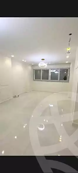 https://aqarmap.com.eg/ar/listing/7090515-for-sale-alexandria-al-agamy-lbytsh-bianchiii