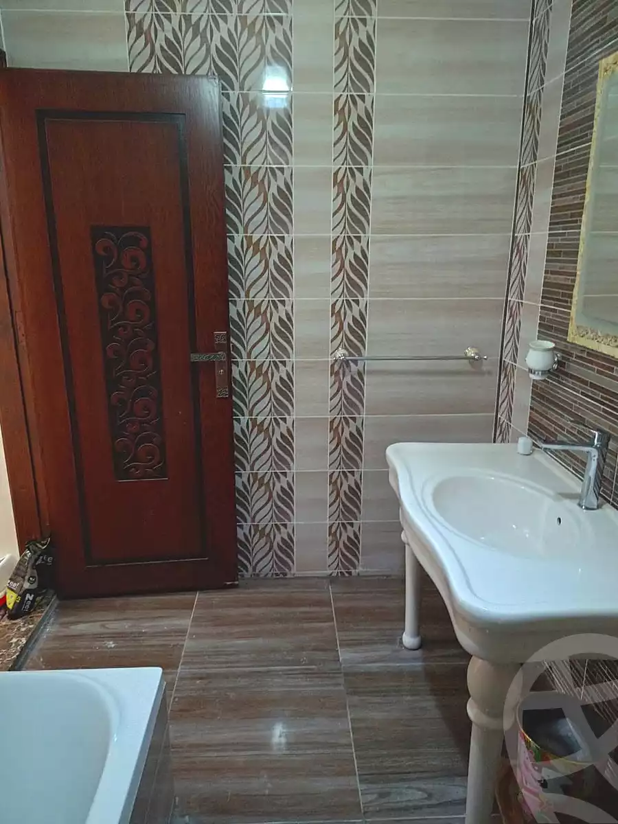 https://aqarmap.com.eg/en/listing/7090659-for-sale-cairo-nozha-2-gesr-el-suez-st