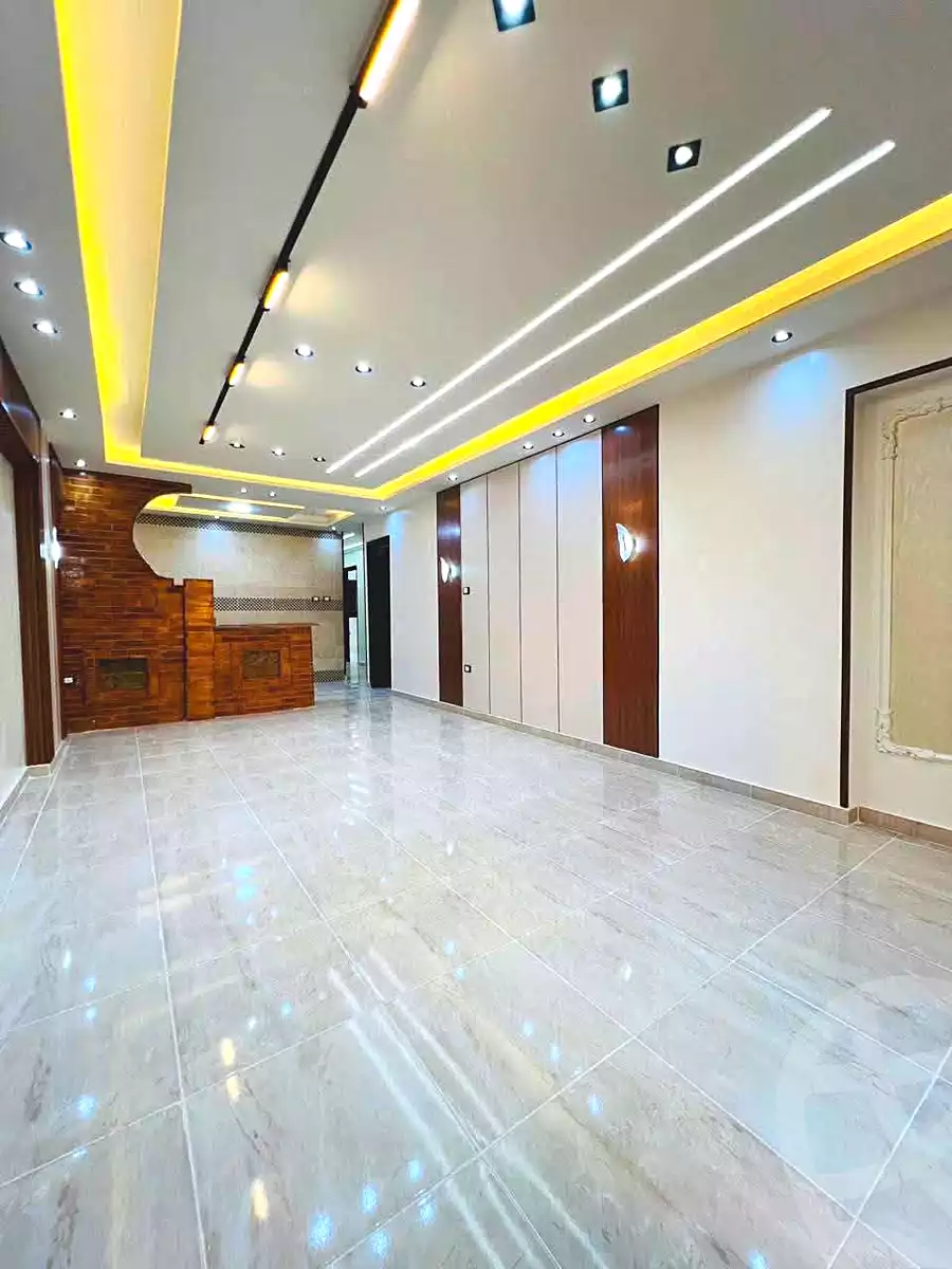 https://aqarmap.com.eg/en/listing/7091040-for-sale-alexandria-al-agamy-shataa-el-nakheel