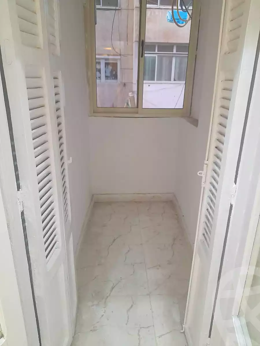 https://aqarmap.com.eg/ar/listing/7091085-for-sale-alexandria-el-asafra-al-kokh-st