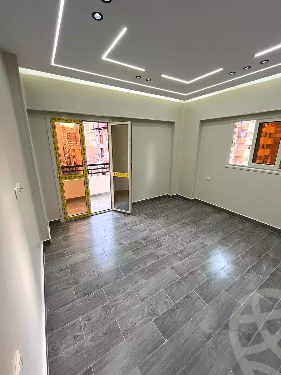 https://aqarmap.com.eg/en/listing/7091305-for-sale-cairo-ain-shams-el-naam-shahin-st